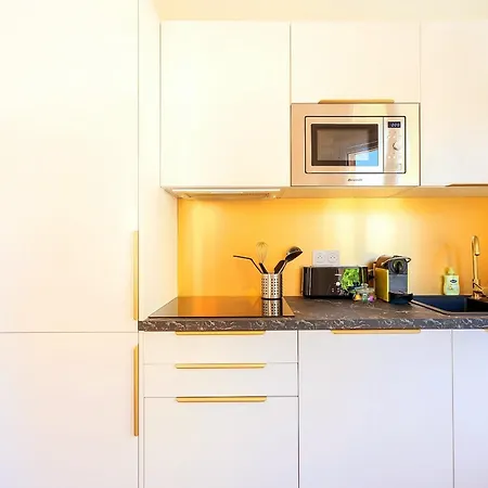 3 - - à 10 Min - Lumineux * Cannes